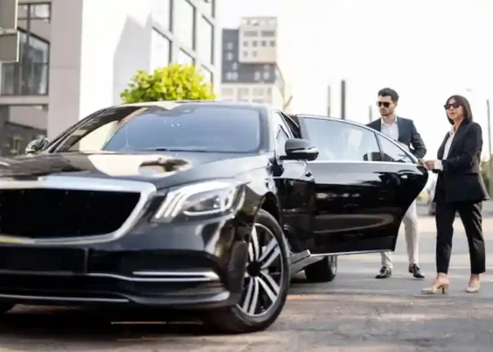 How Luxury Limo Services Help You Travel in Style for Weddings and Special Occasions